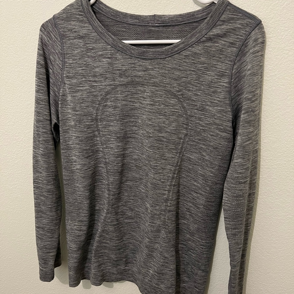 Lululemon relaxed swiftly tee long sleeved